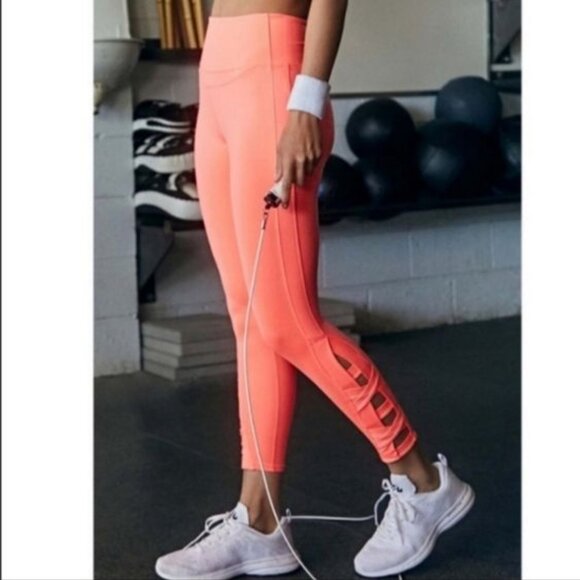 lululemon athletica Pants - Lululemon Sunshine Salutation Crop Cape Orange Side Mesh Panels I Size 4